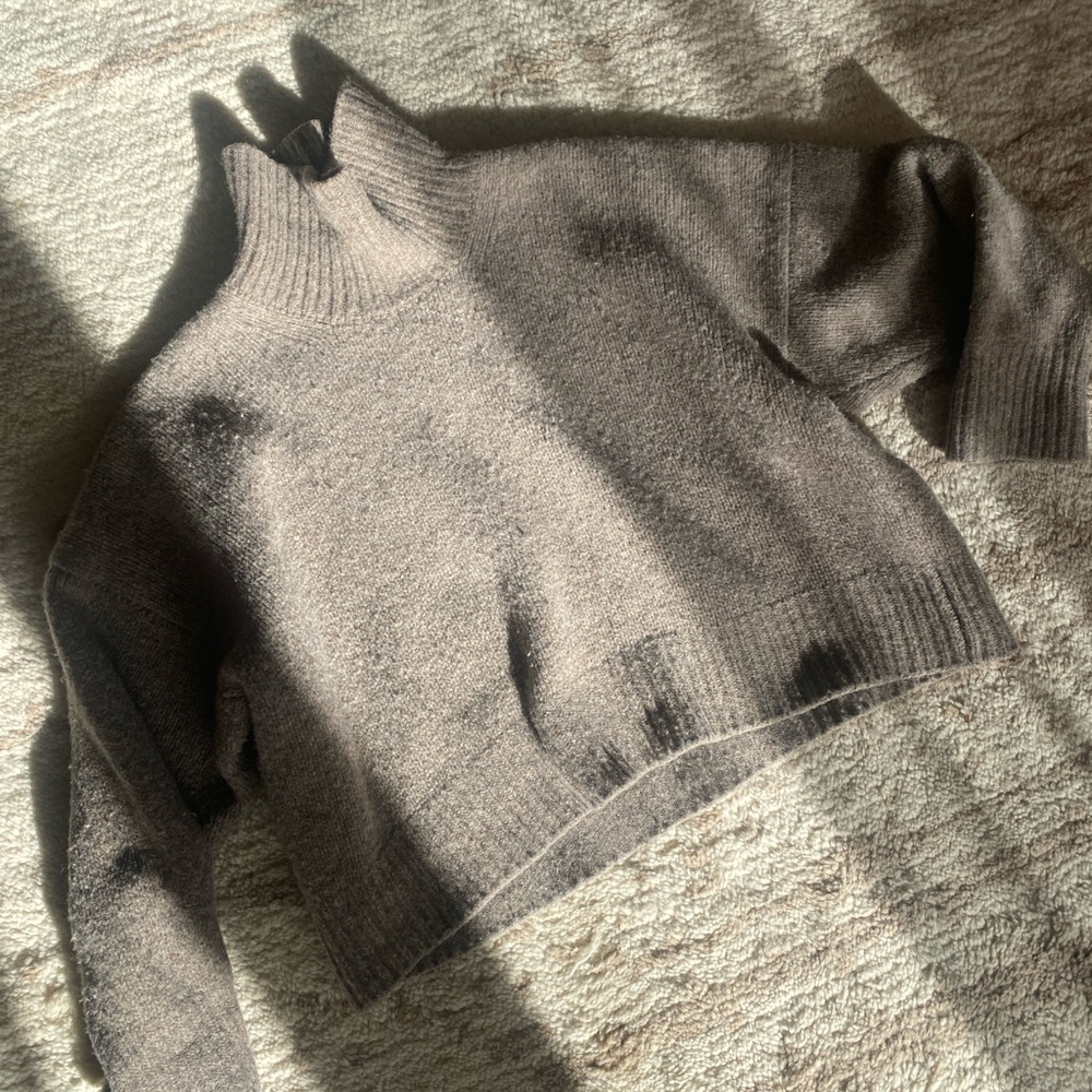 Babaa jumper number 17 *shrunk*